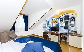 Palma Rooms B&B